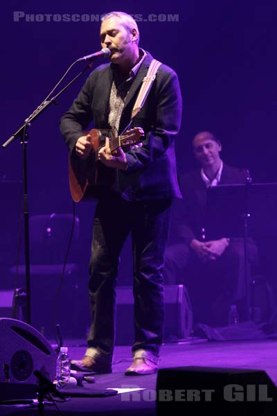 TINDERSTICKS - 2015-02-10 - PARIS - Philharmonie de Paris 1 - Stuart Ashton Staples